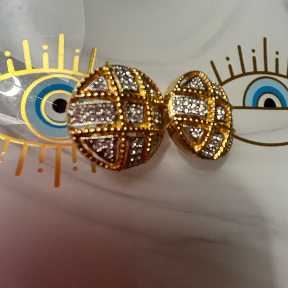 Gold Swarovski Krystal clip-on Earrings